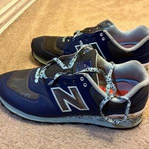 New balance size 12m 574 blue atmosphere collection GLOW IN DARK
